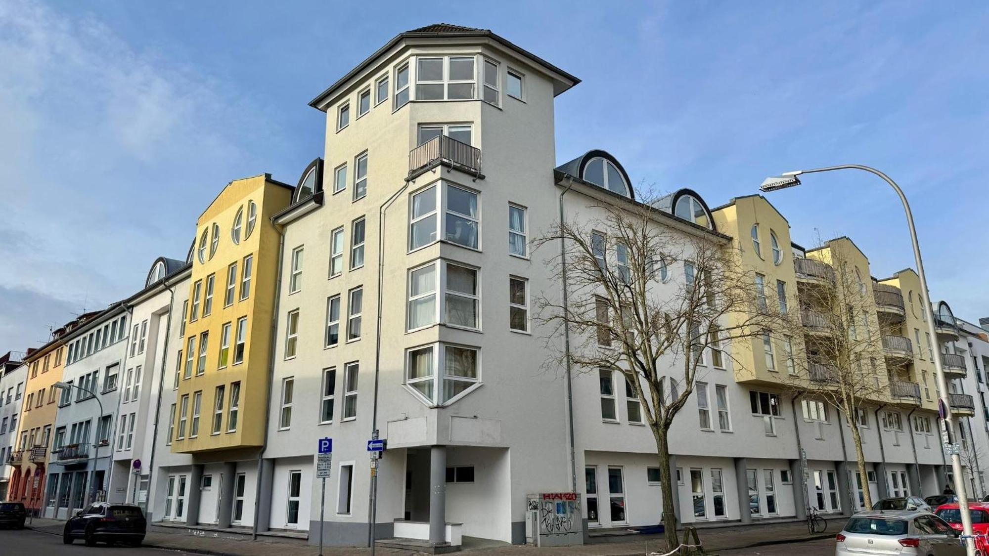 Zentrumnah Inklusive Parkplatz Jungle-Suite By Rentigo - Ruheoase Im Herzen Von Saarbruecken! Eksteriør billede